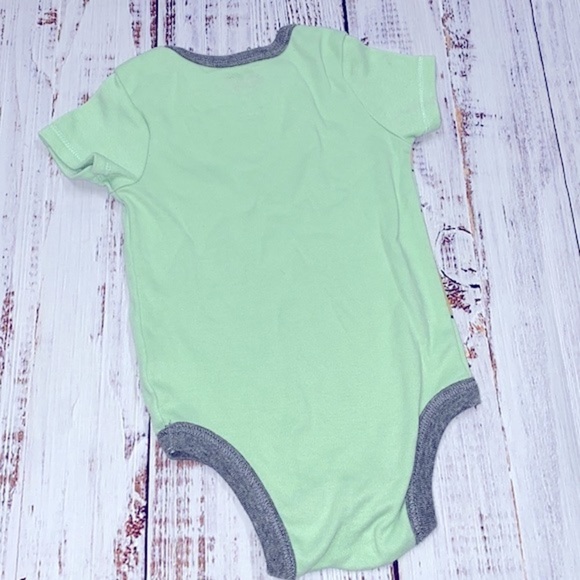Star Wars onesie Mandalorian Grogu Baby Yoda 6-9 months - Picture 3 of 3